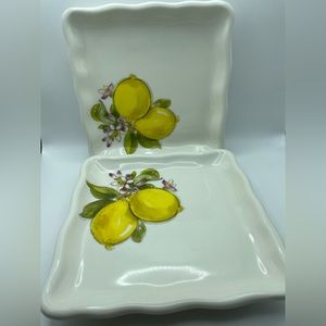 Effective hand made in Italy 🇮🇹 square plates with lemon 🍋 and ruffle edges
